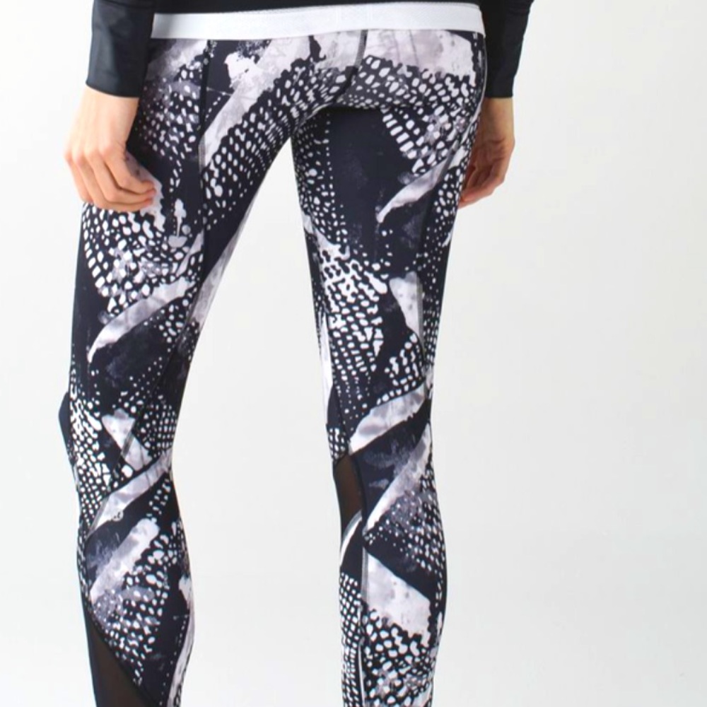 lululemon athletica inspire tight II mesh SE